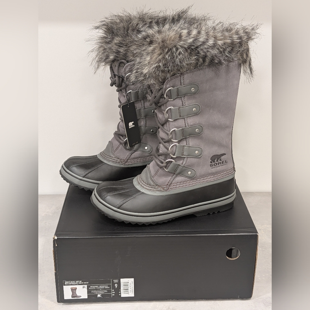 New, Sorel Women's Joan of Arctic Boot, Waterproof, Size 9 (Quarry, Black)